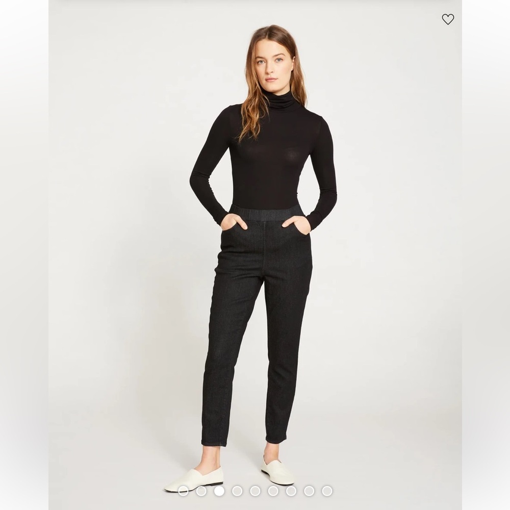 Universal Standard Comfort Denim Dont Call Them
Jeggings - Black Women 2 XS